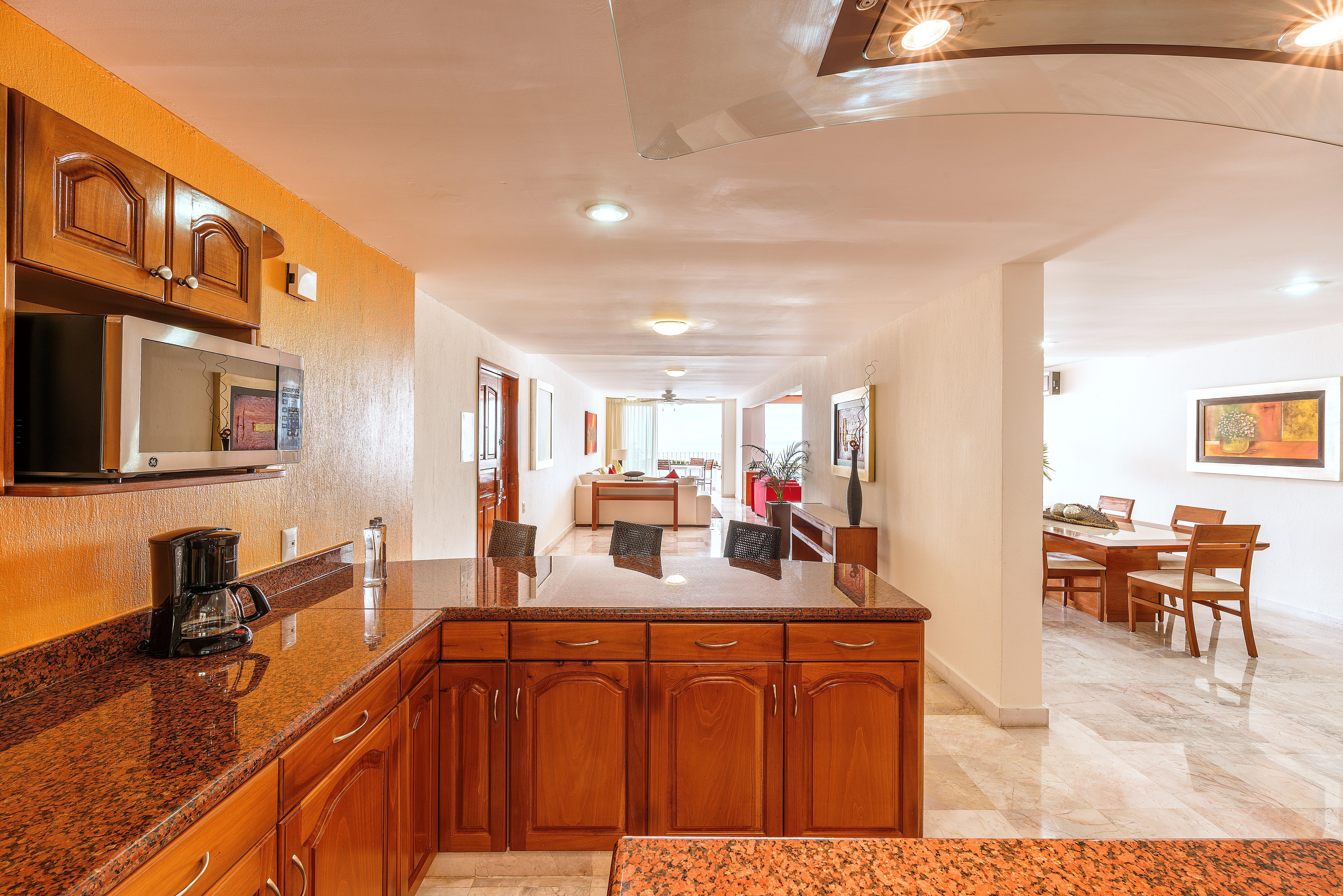 Grand Miramar All Luxury Suites & Residences (Adults Only) Puerto Vallarta Exterior photo