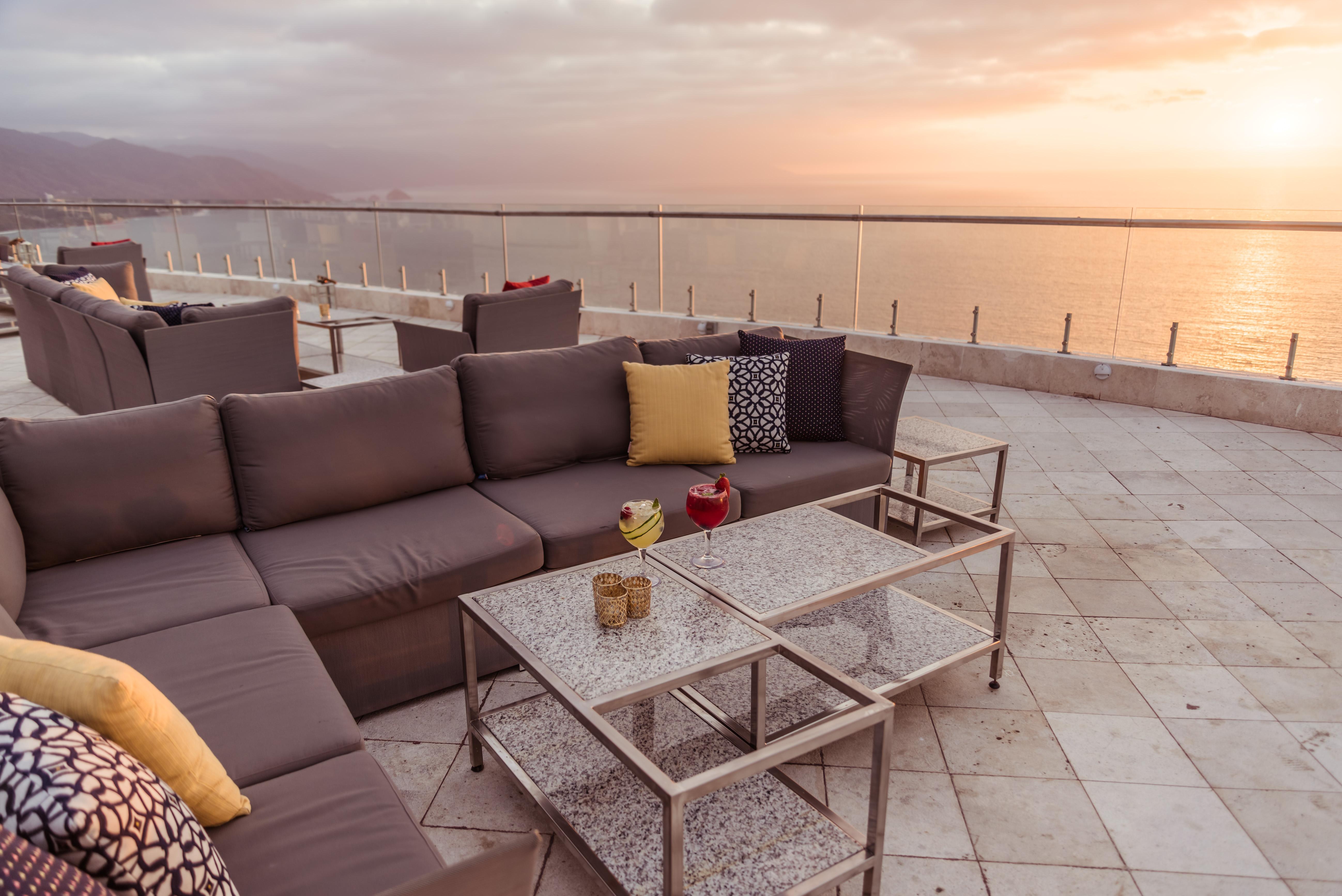 Grand Miramar All Luxury Suites & Residences (Adults Only) Puerto Vallarta Exterior photo