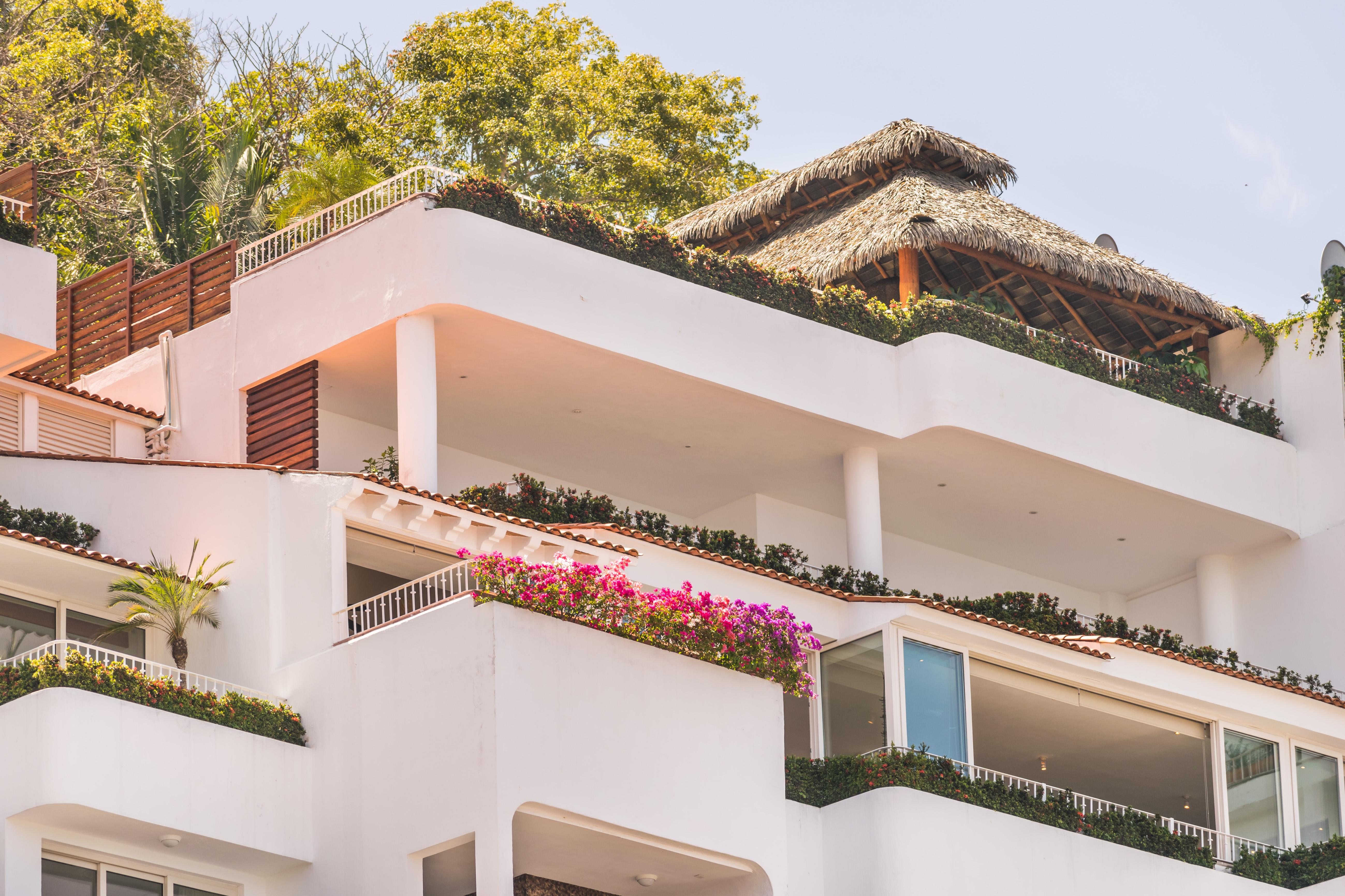 Grand Miramar All Luxury Suites & Residences (Adults Only) Puerto Vallarta Exterior photo