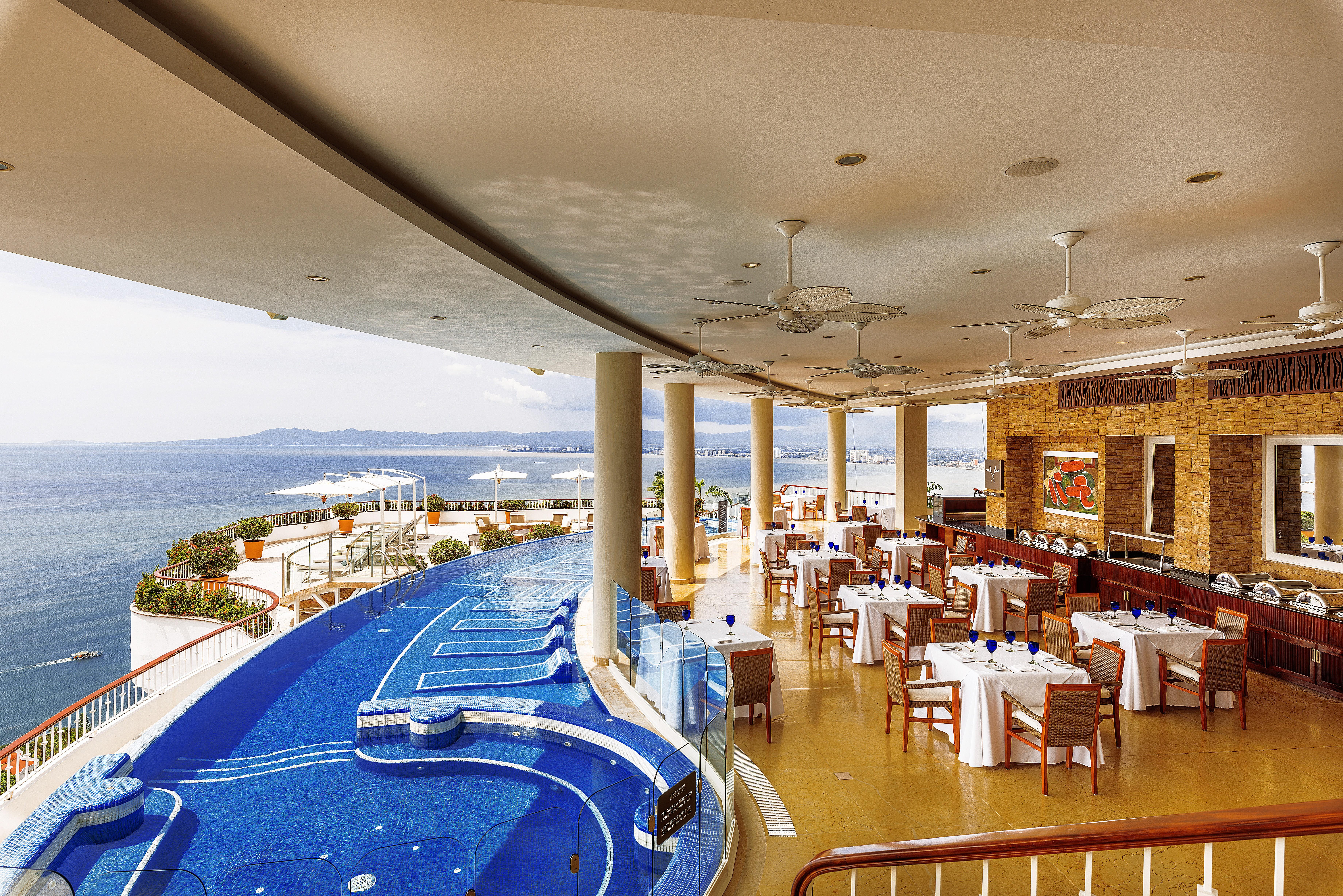 Grand Miramar All Luxury Suites & Residences (Adults Only) Puerto Vallarta Exterior photo